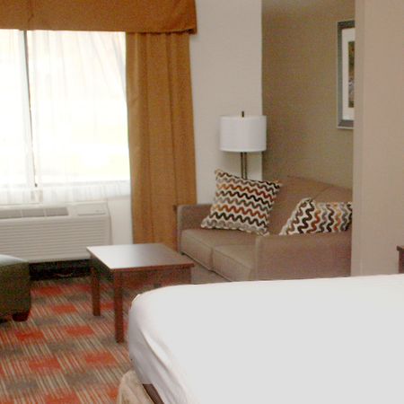 Holiday Inn Express & Suites Cumberland - La Vale By Ihg Exteriér fotografie