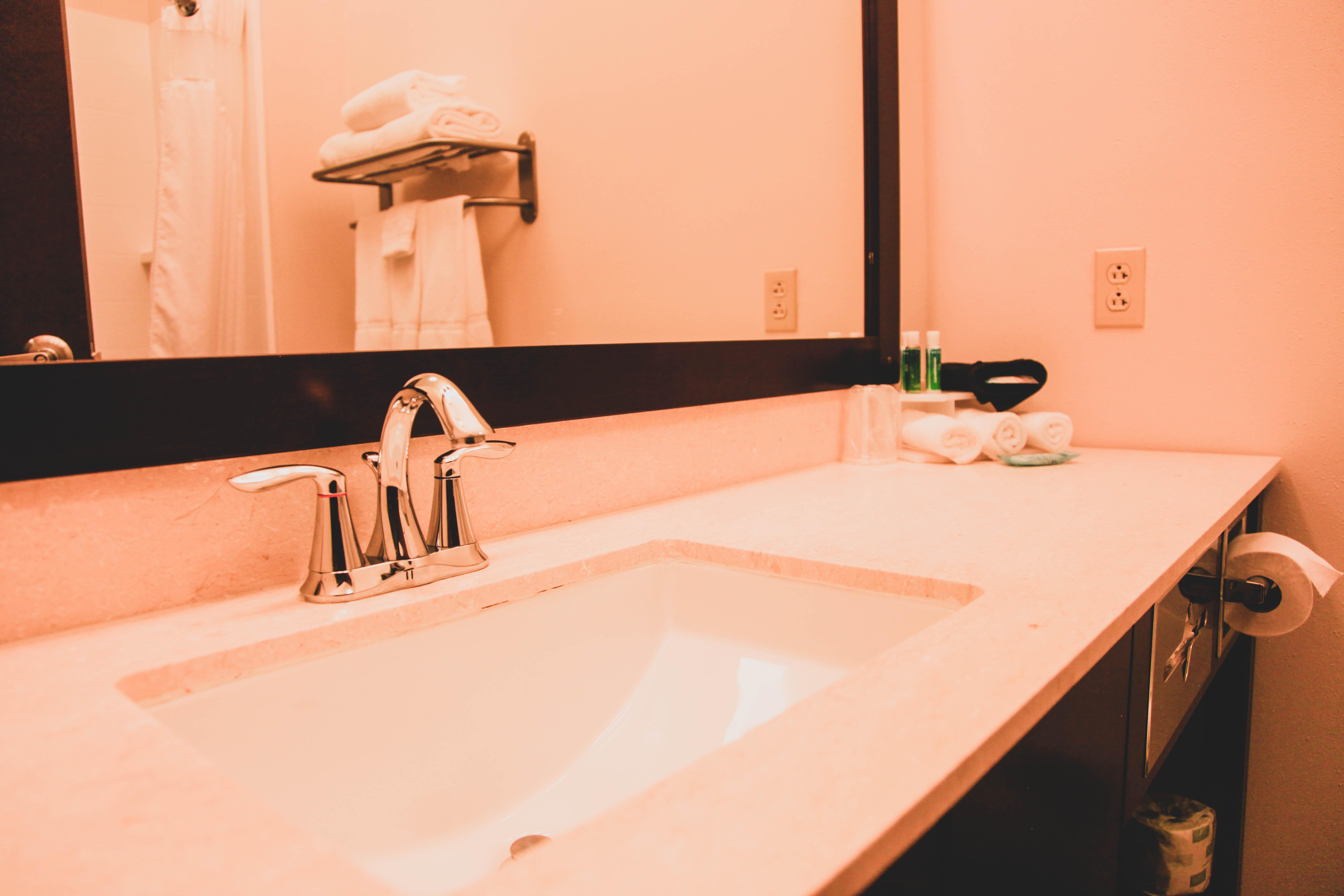 Holiday Inn Express & Suites Cumberland - La Vale By Ihg Exteriér fotografie